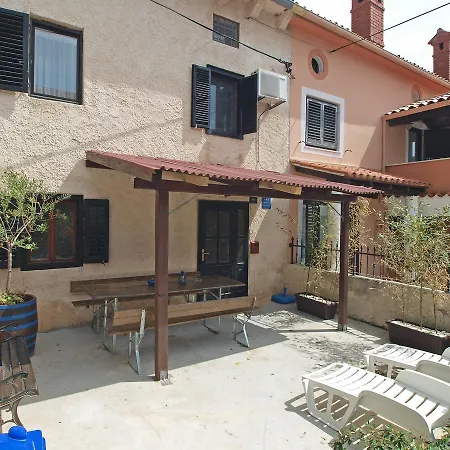 House Selo 672 *