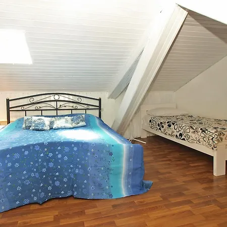House Selo 672 *